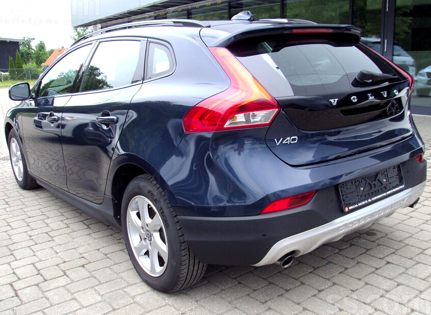 Volvo V40 — foto 4