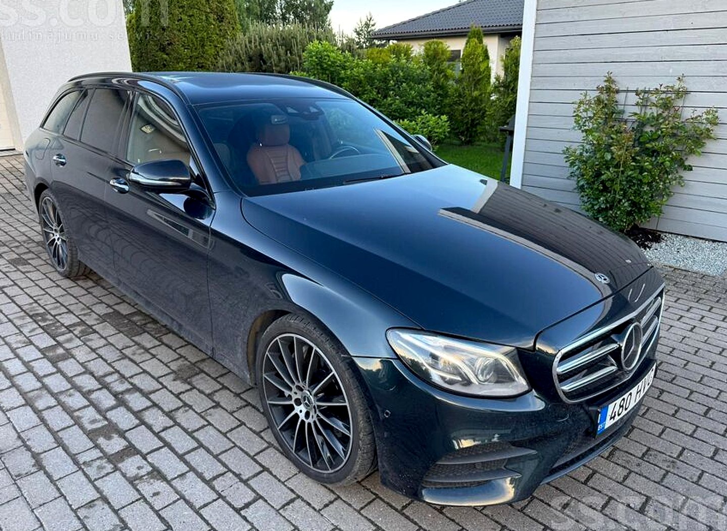 Mercedes-Benz E400 — foto 2
