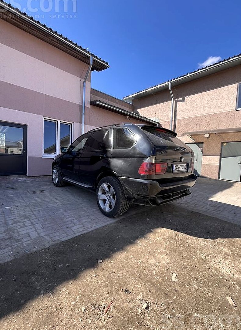BMW X5 — foto 3