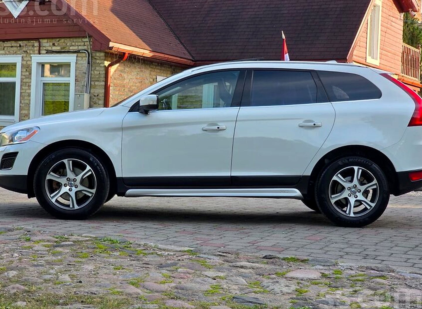 Volvo XC 60 — foto 2