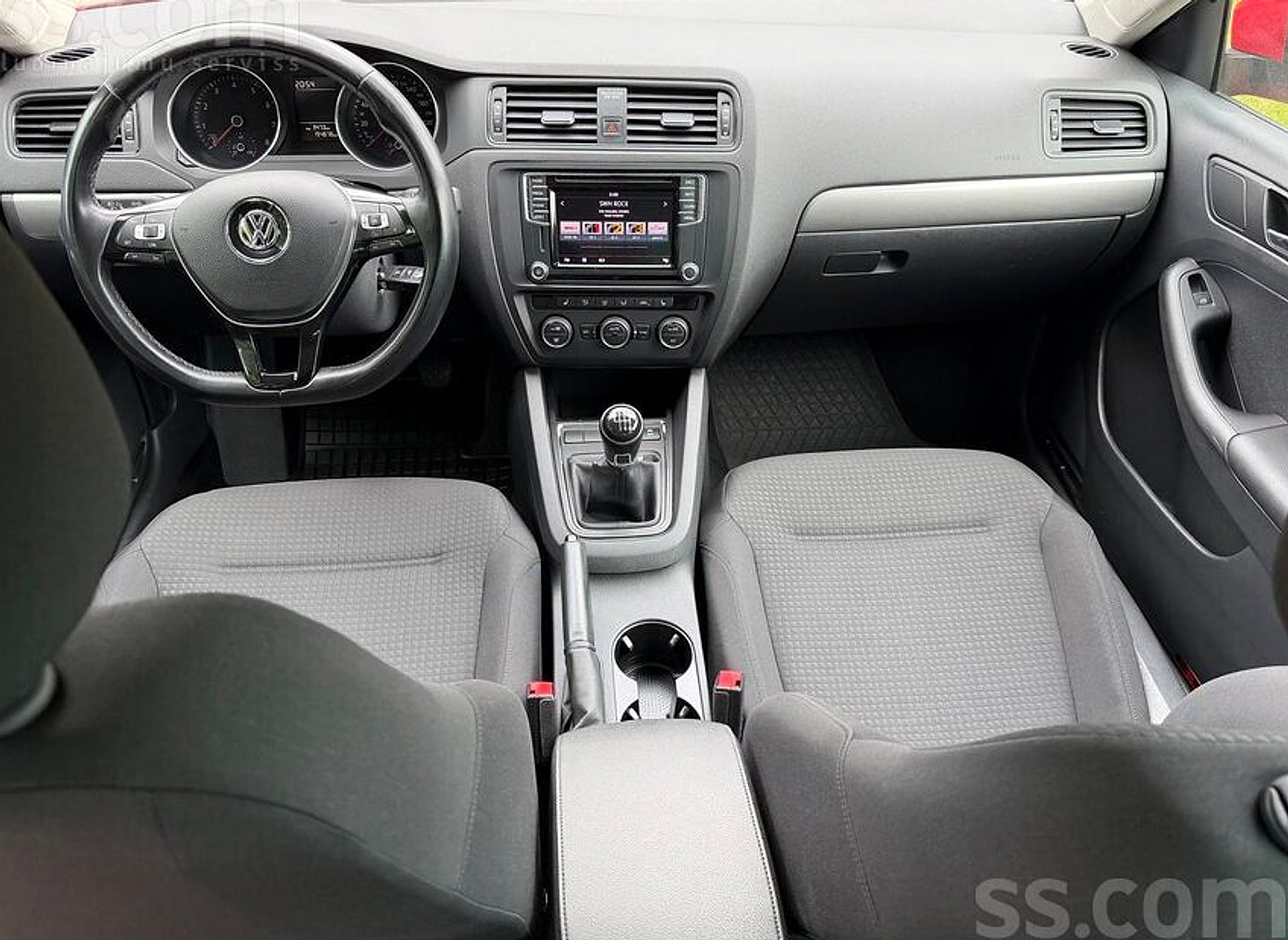 Volkswagen Jetta — foto 6
