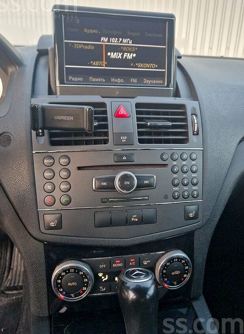 Mercedes-Benz C200 — foto 6