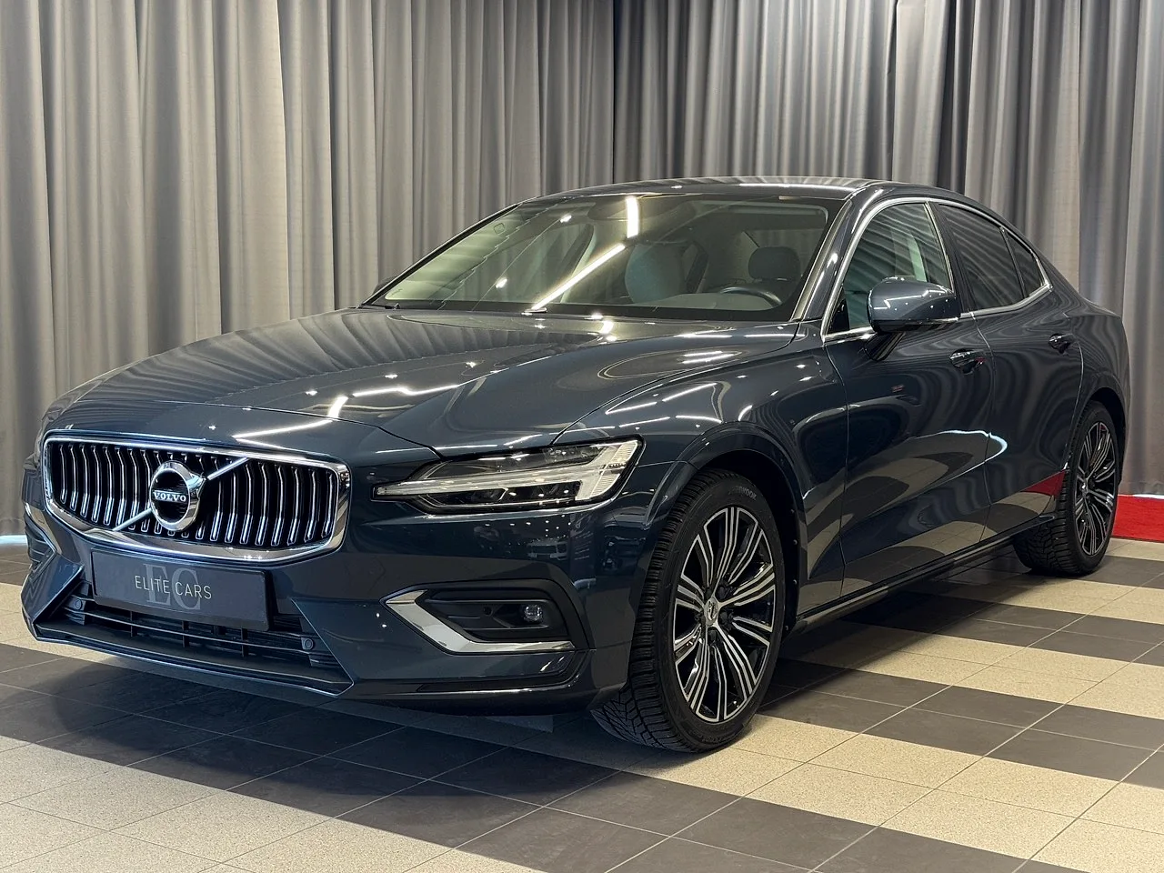 Volvo S60, 2021. gads