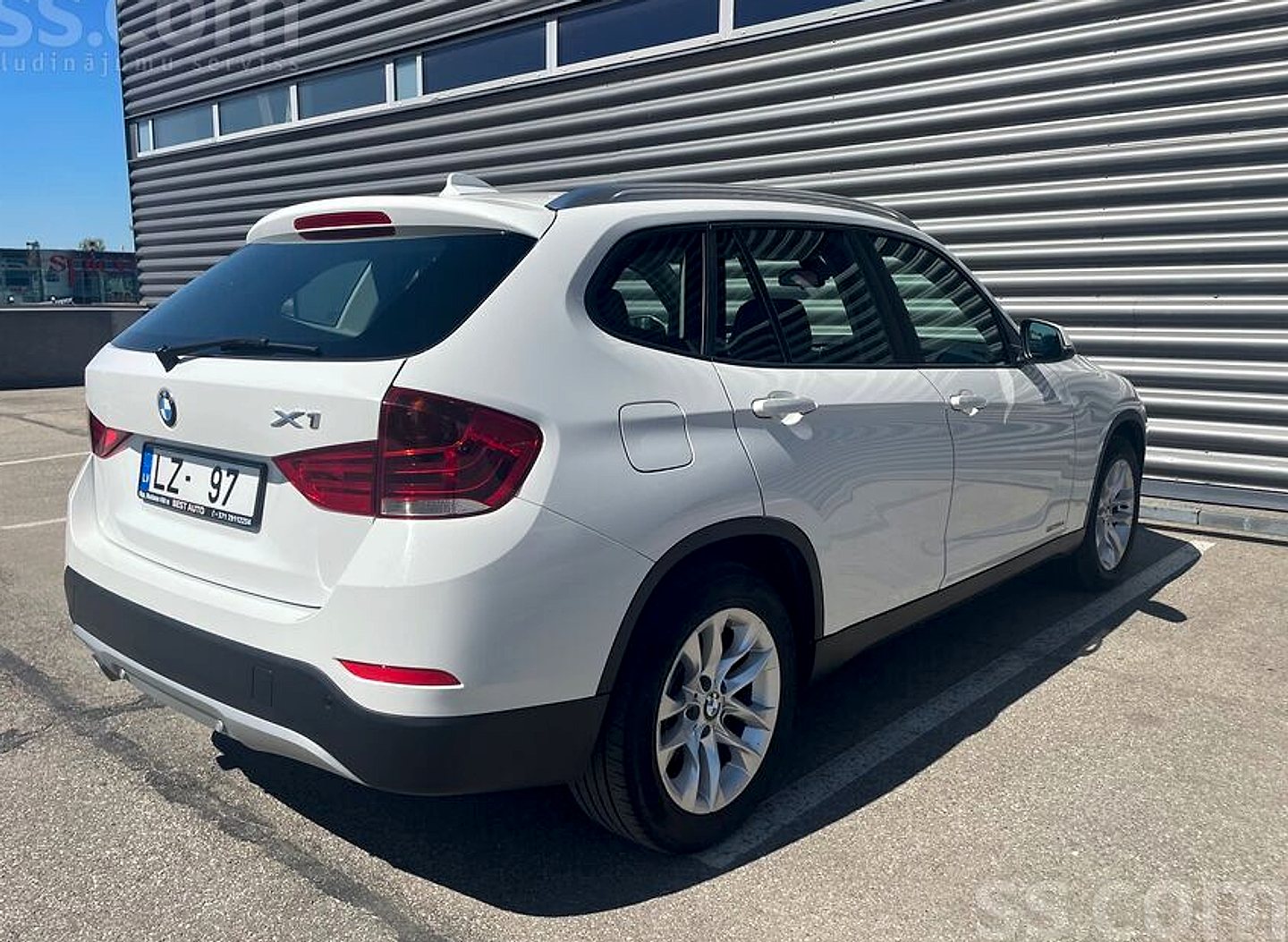 BMW X1 — foto 2