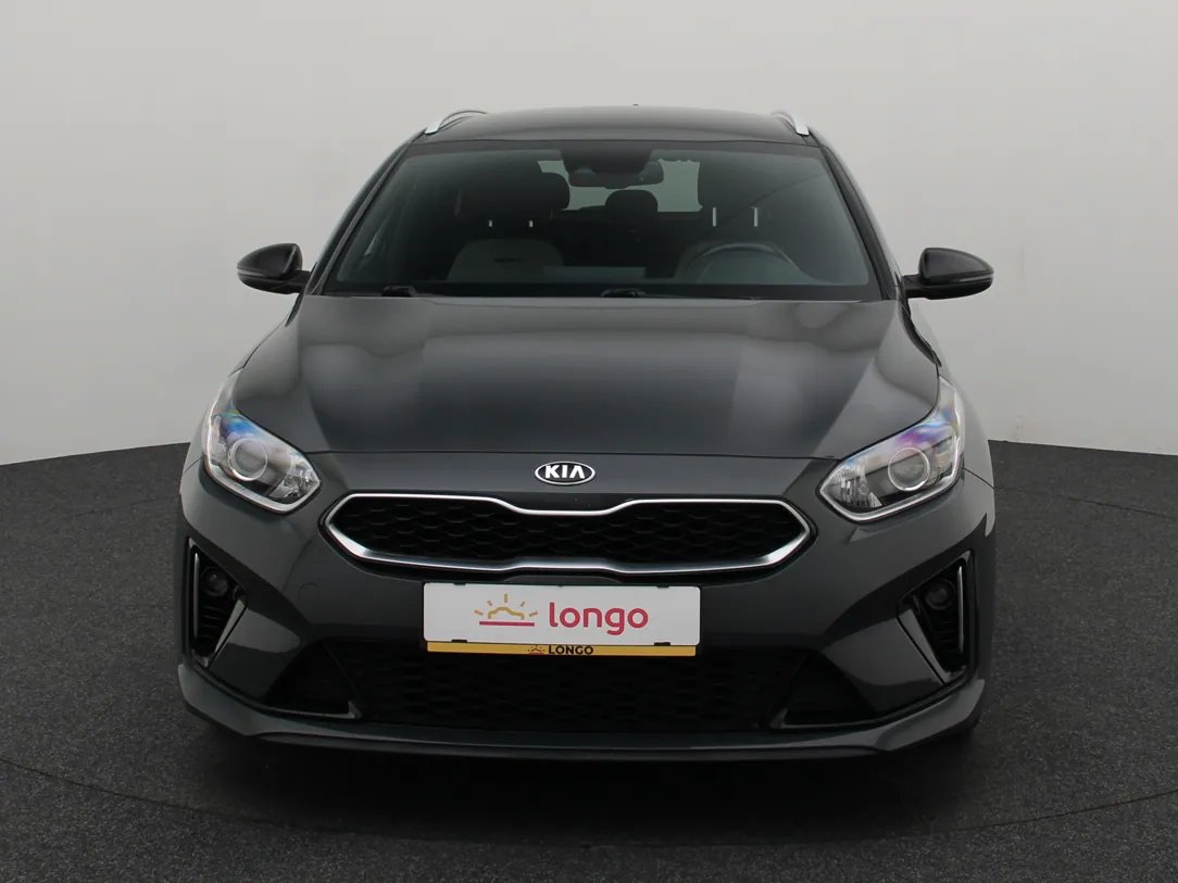 KIA Ceed — foto 4