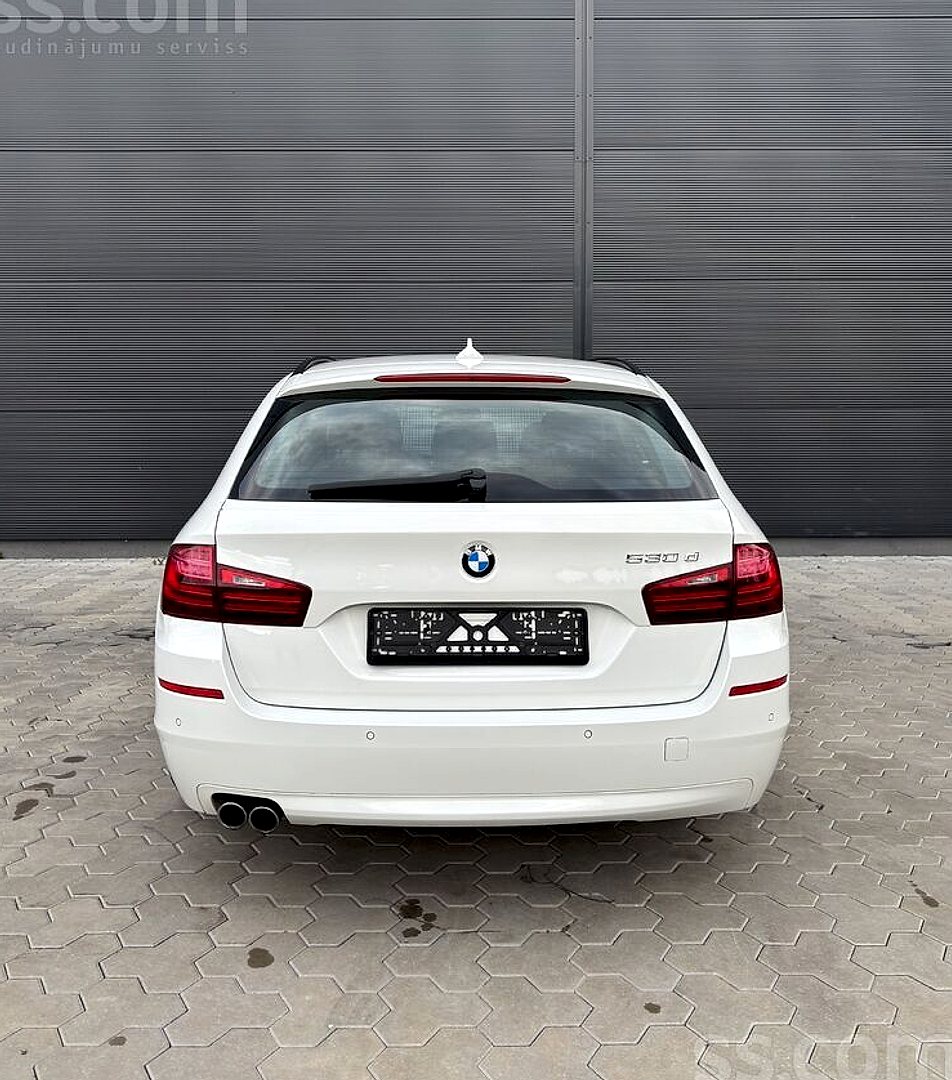 BMW 530 — foto 2
