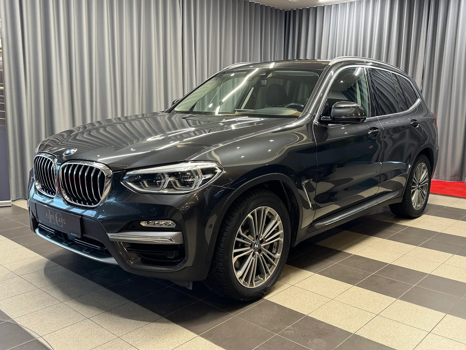 BMW X3, 2018. gads