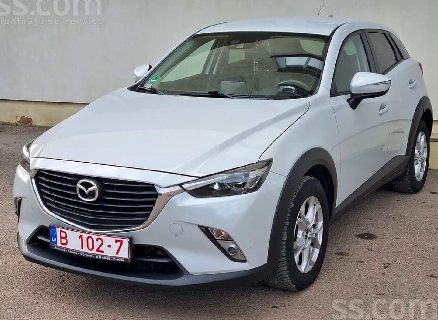 Mazda CX-3, 2015. gads