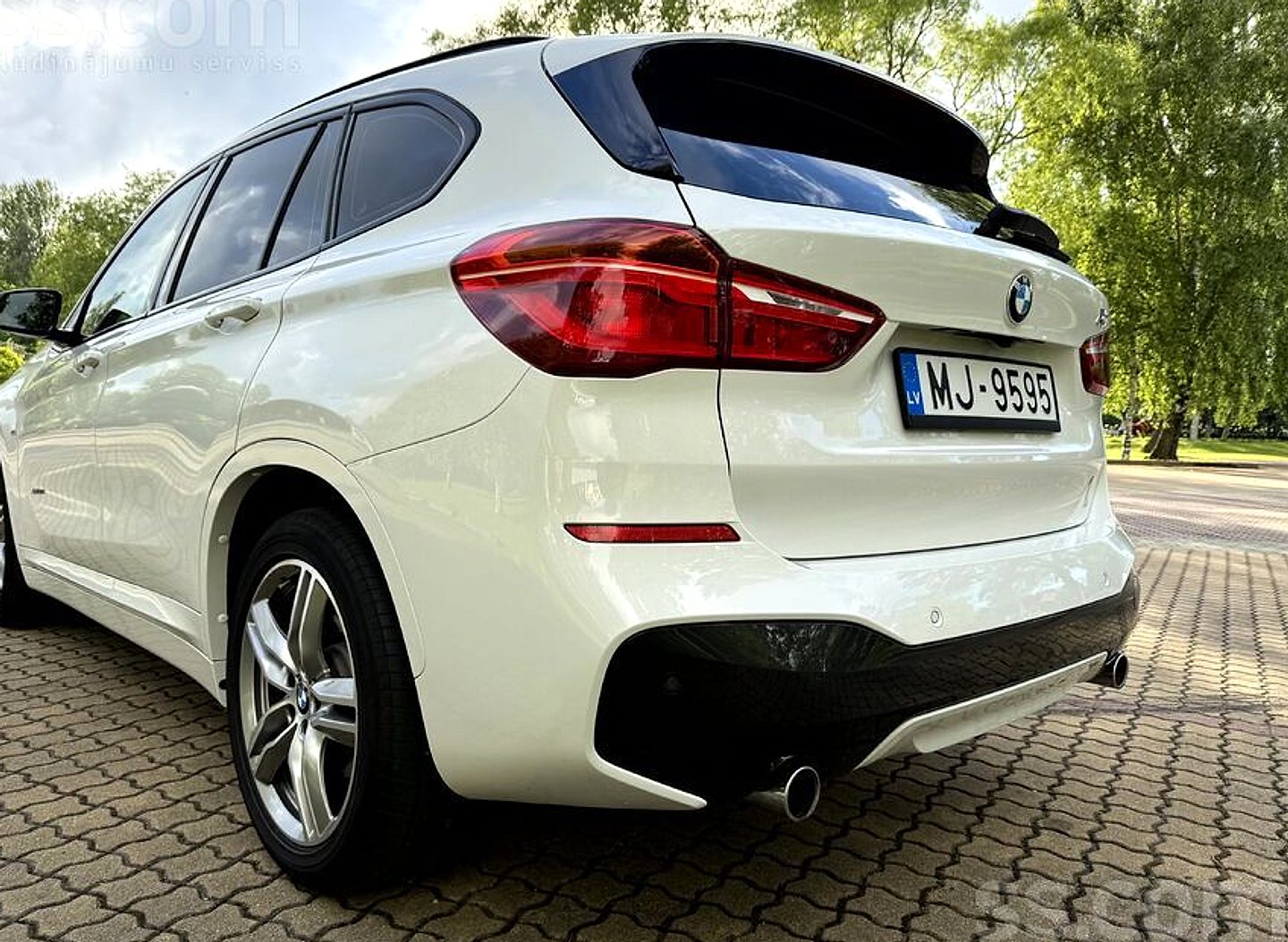 BMW X1 — foto 5
