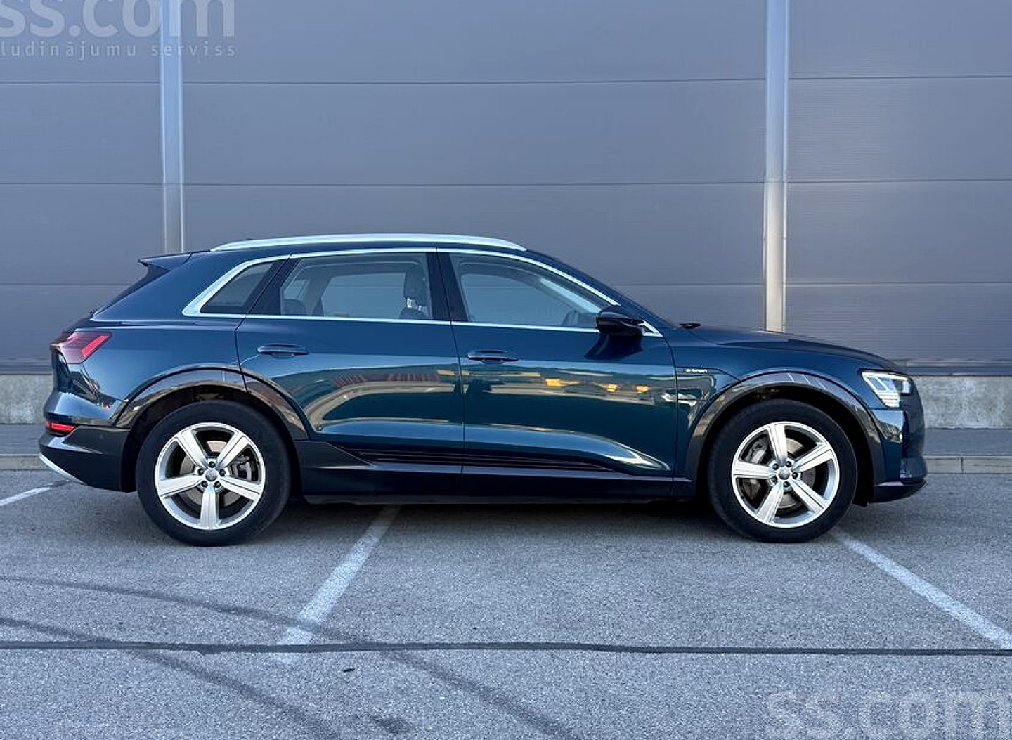 Audi E-tron — foto 3