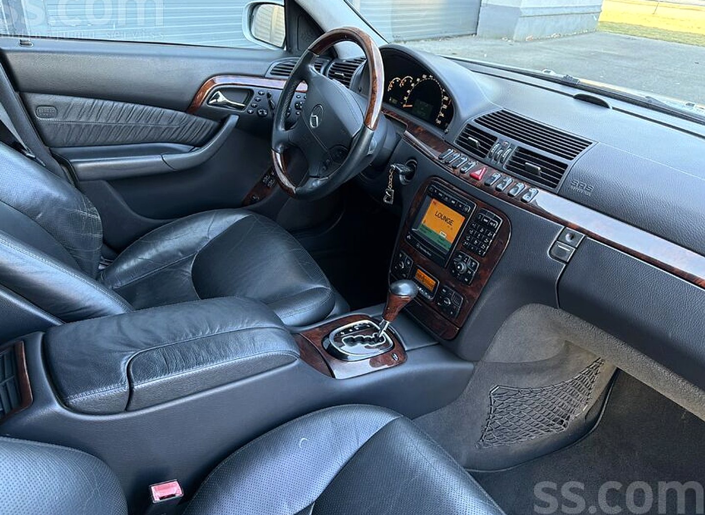 Mercedes-Benz S320 — foto 6