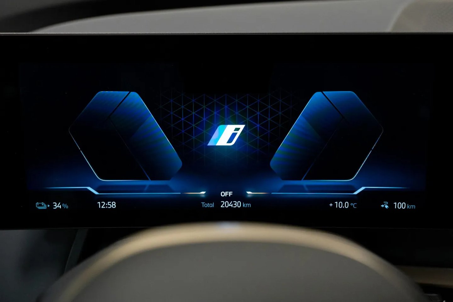 BMW IX — foto 5