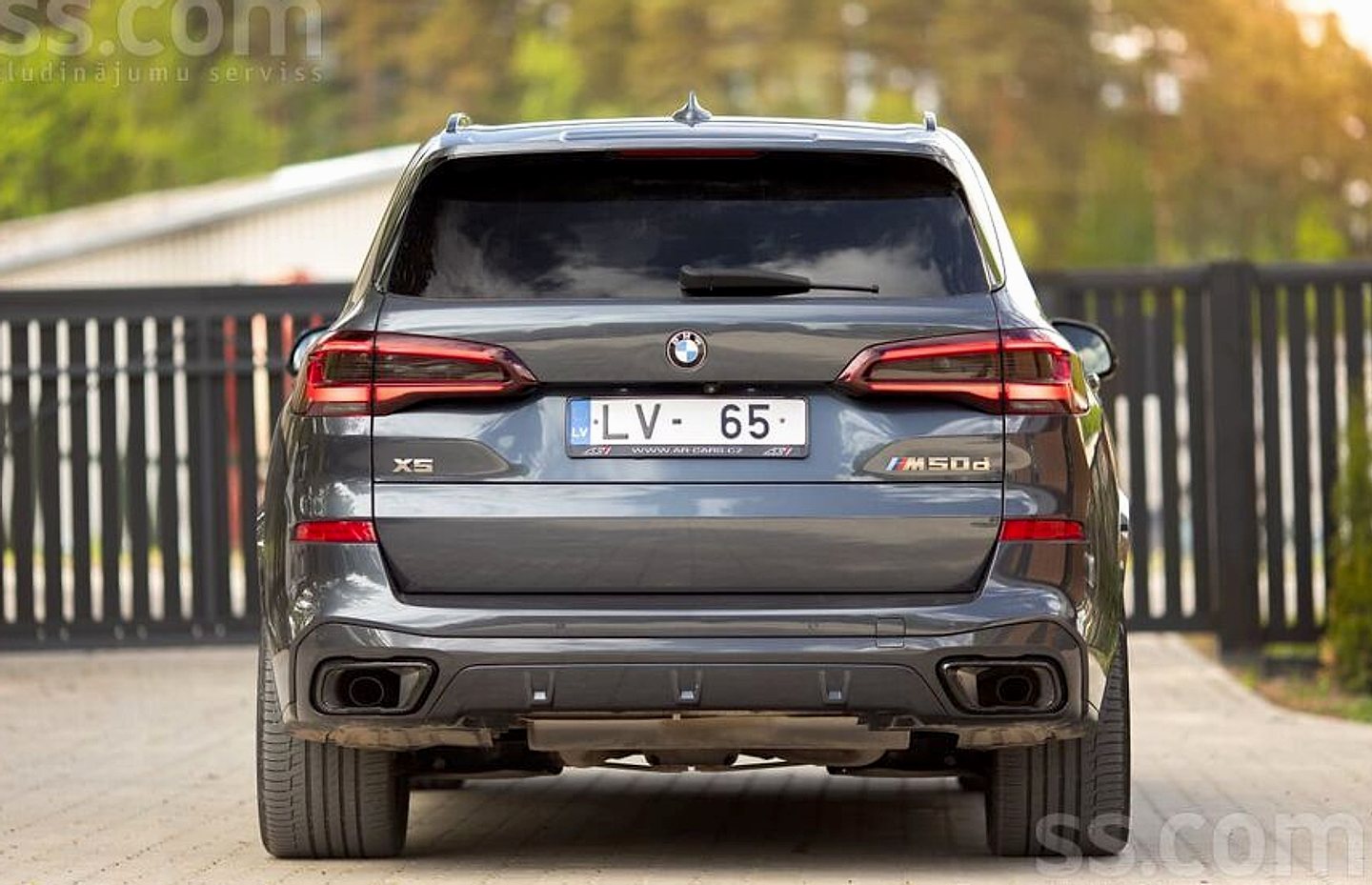 BMW X5 — foto 4