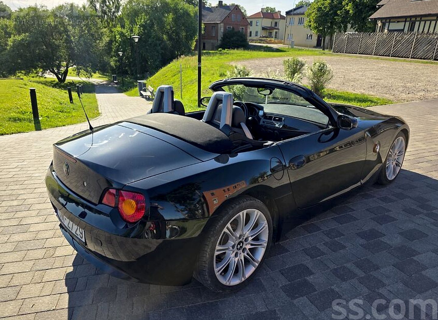 BMW Z4 — foto 5