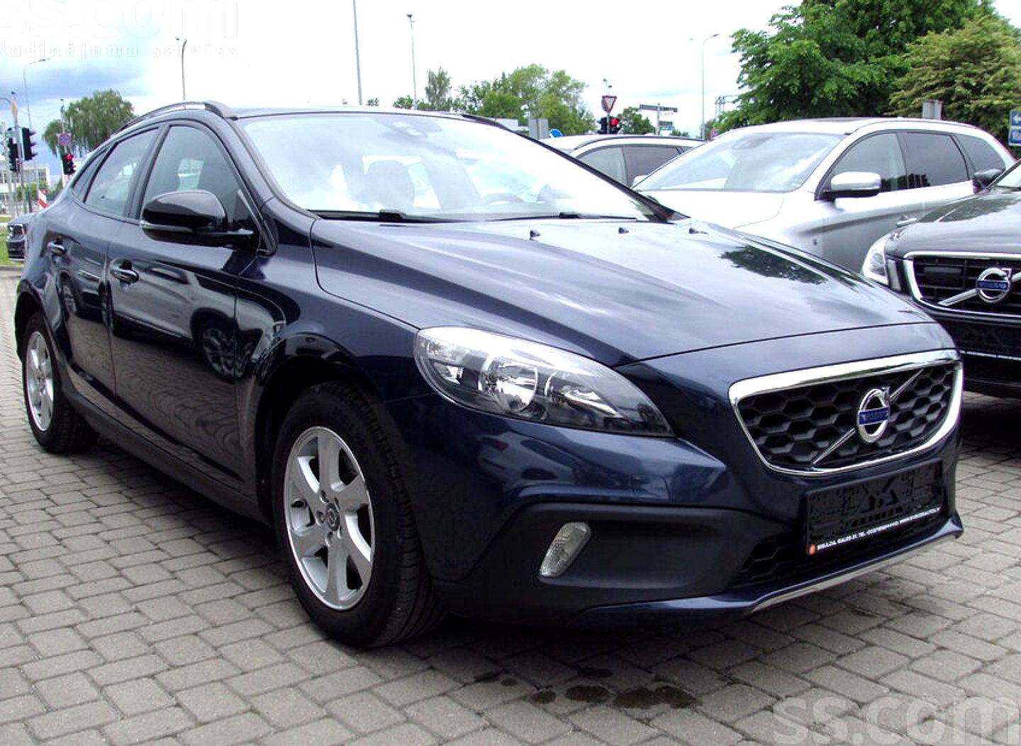 Volvo V40 — foto 2