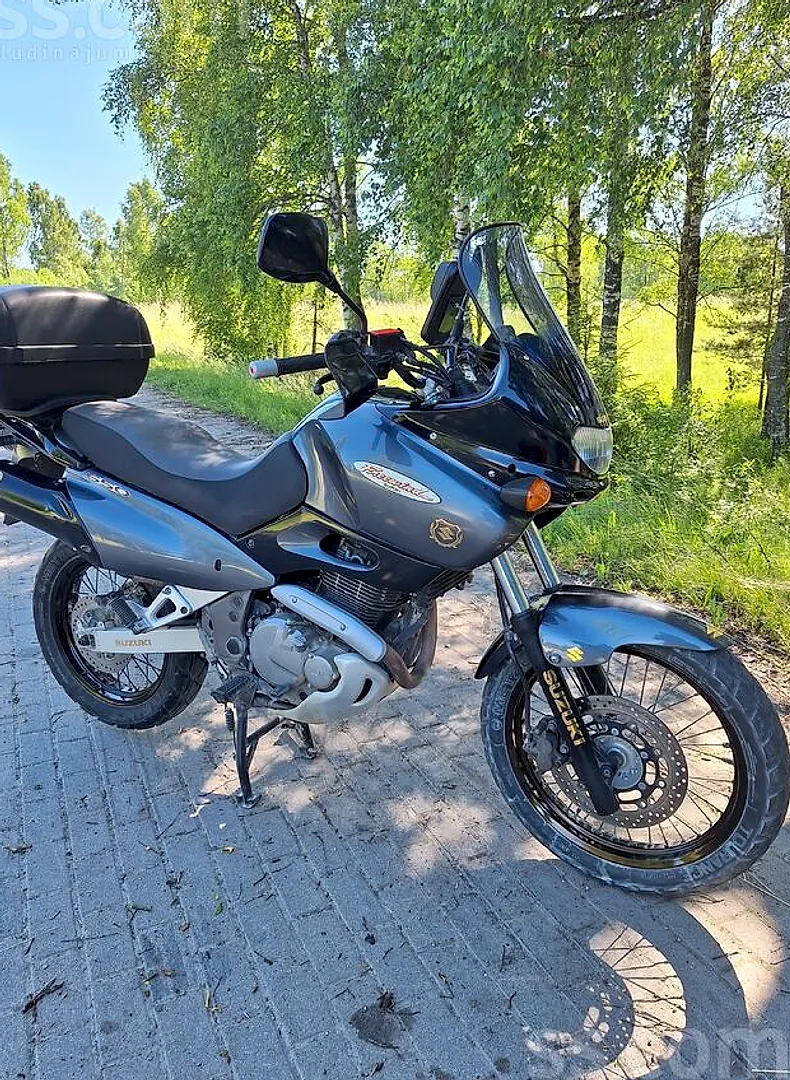 Suzuki Xf650, 1998. gads