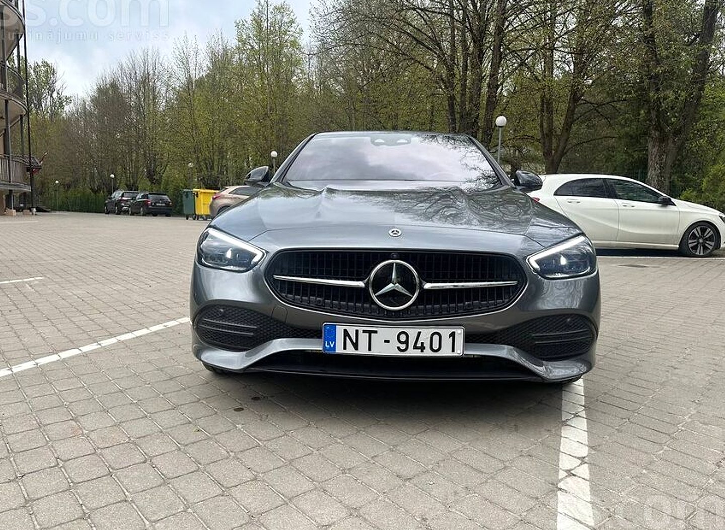 Mercedes-Benz C300 — foto 5