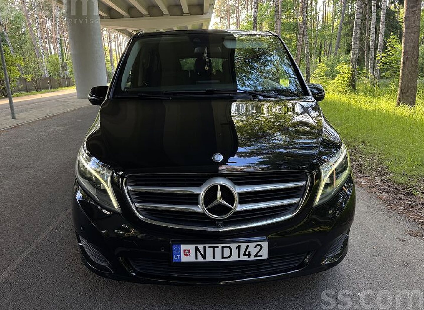Mercedes-Benz V250 — foto 6