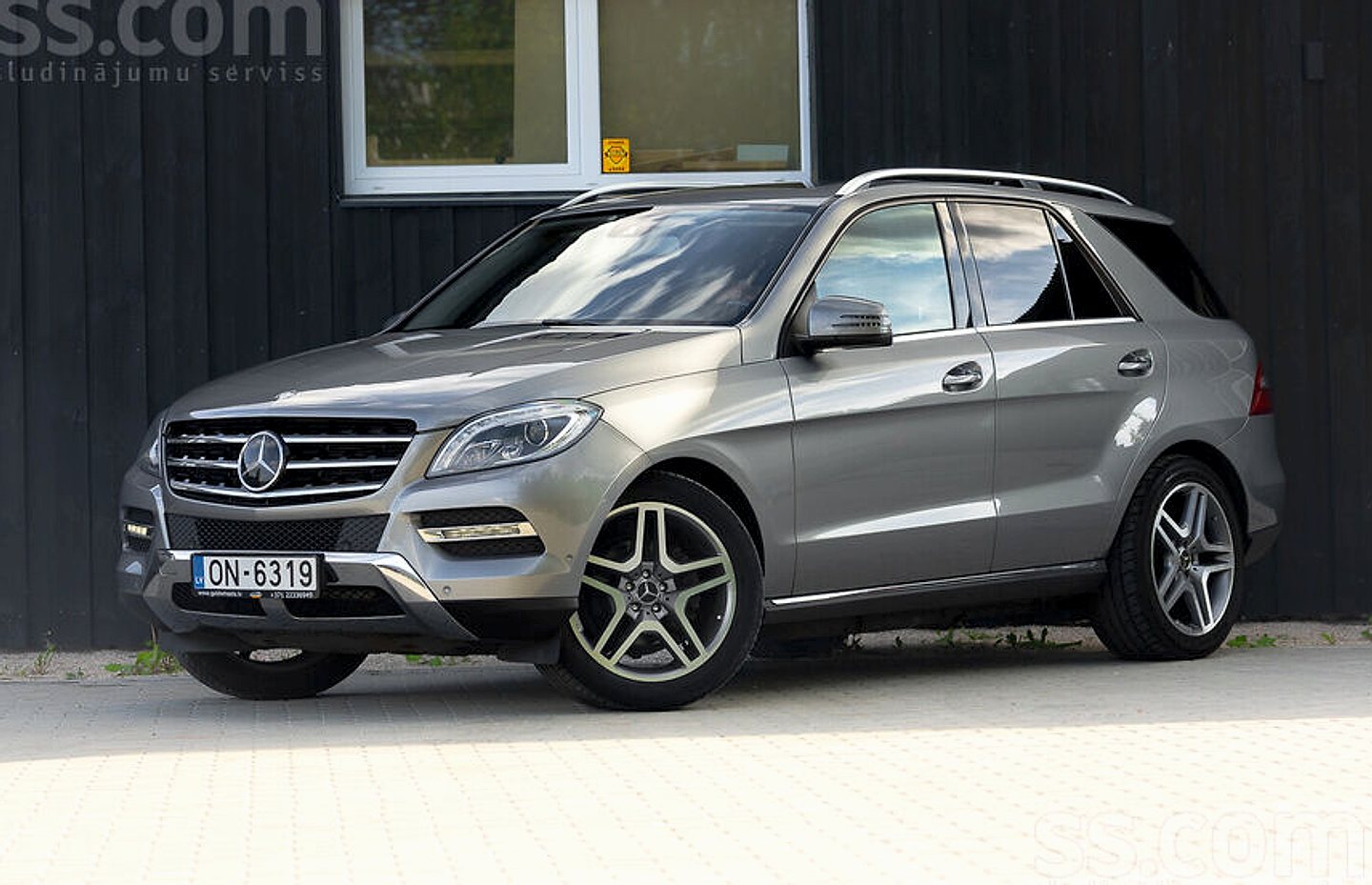 Mercedes-Benz ML350
