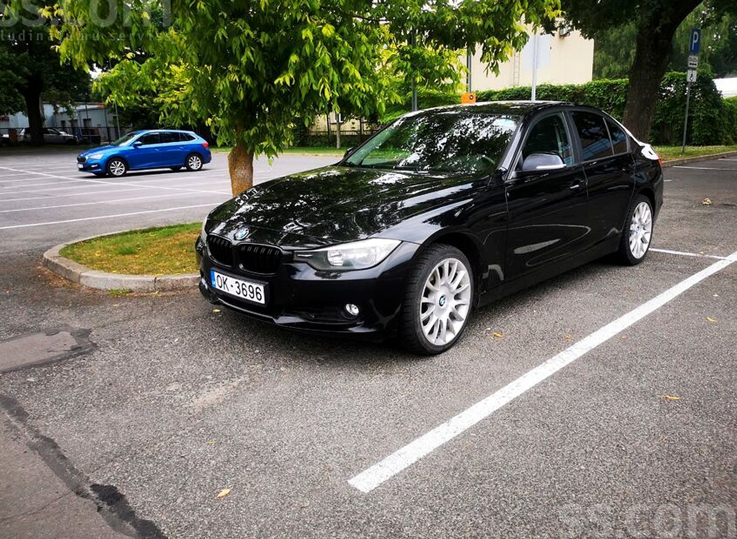 BMW 318 — foto 2