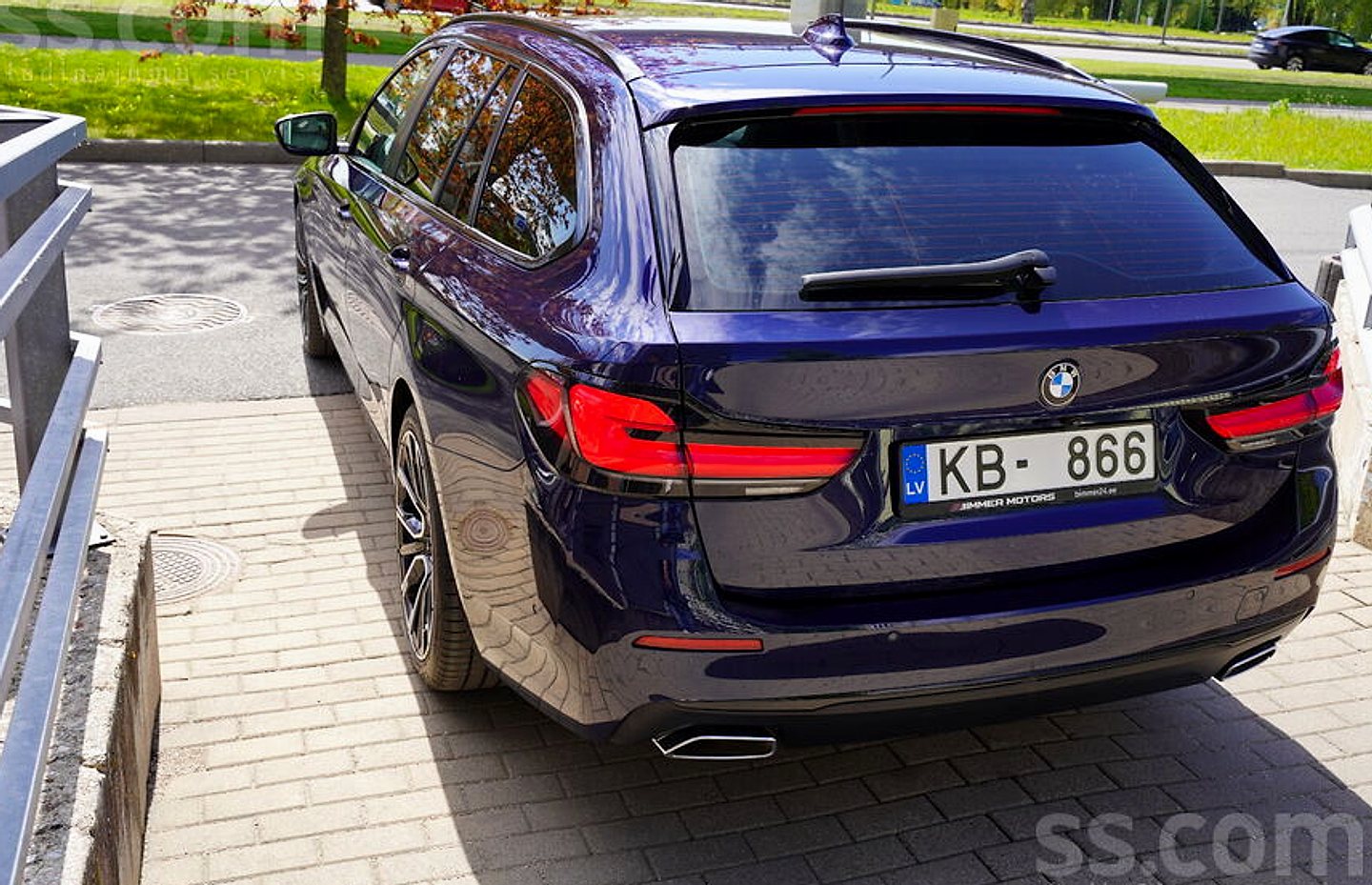 BMW 530 — foto 4