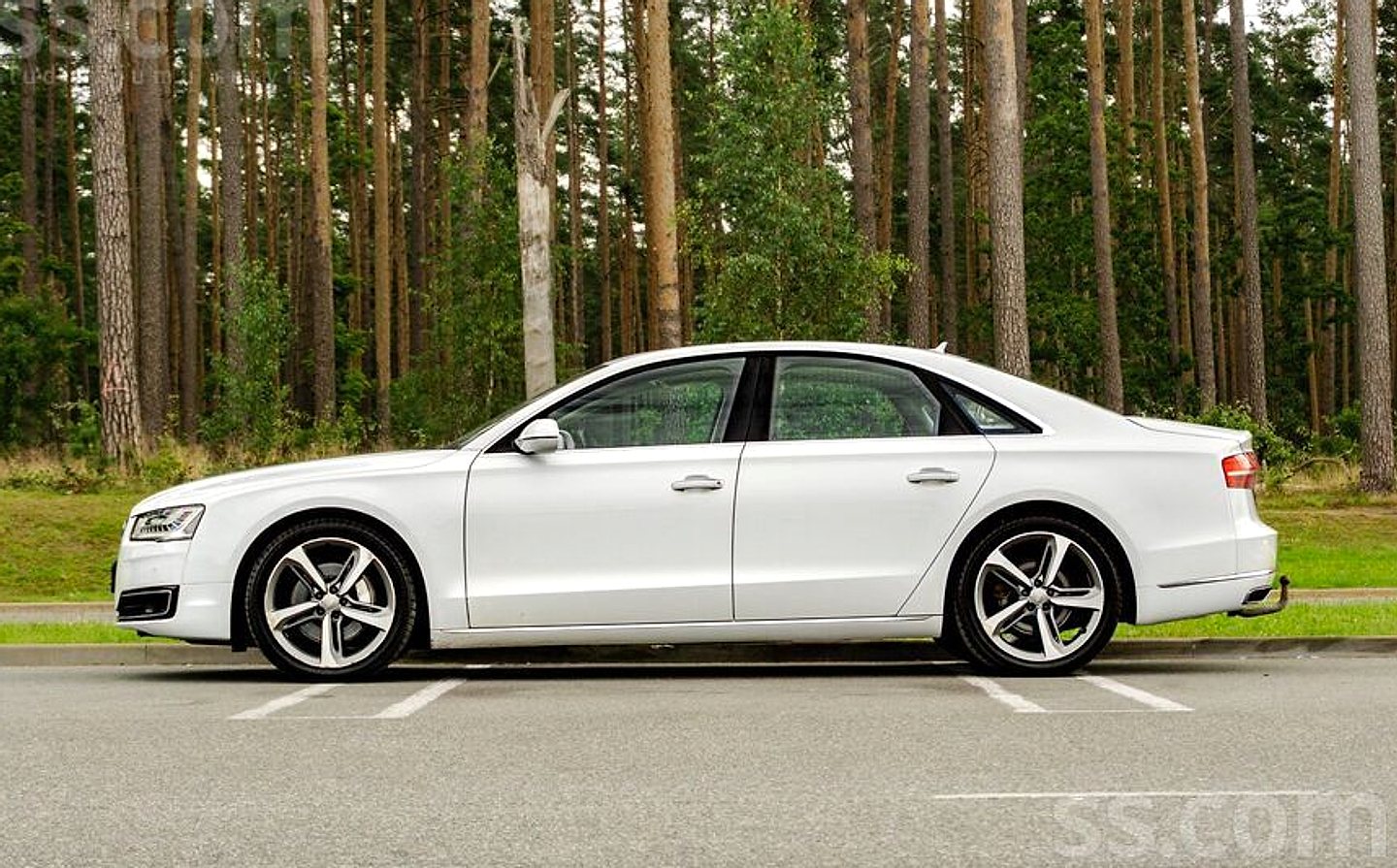 Audi A8 — foto 4