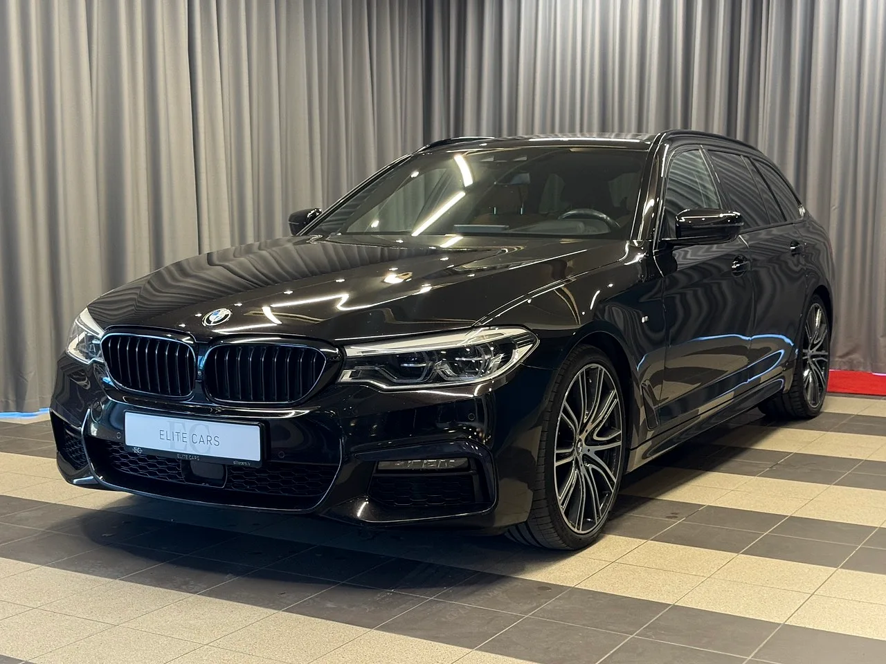 BMW 530, 2020. gads