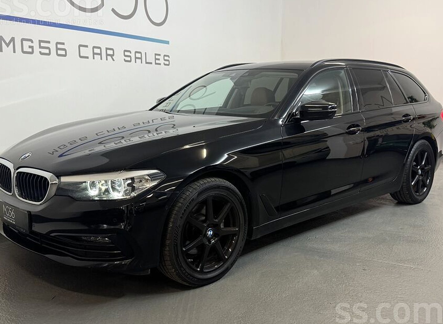 BMW 520 — foto 3