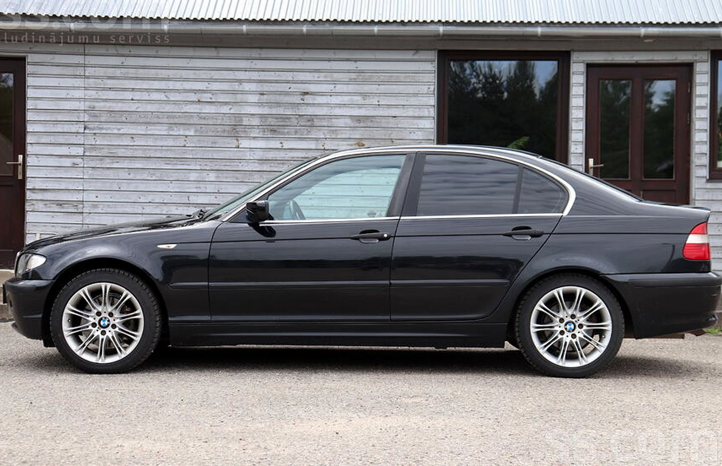 BMW 318 — foto 2