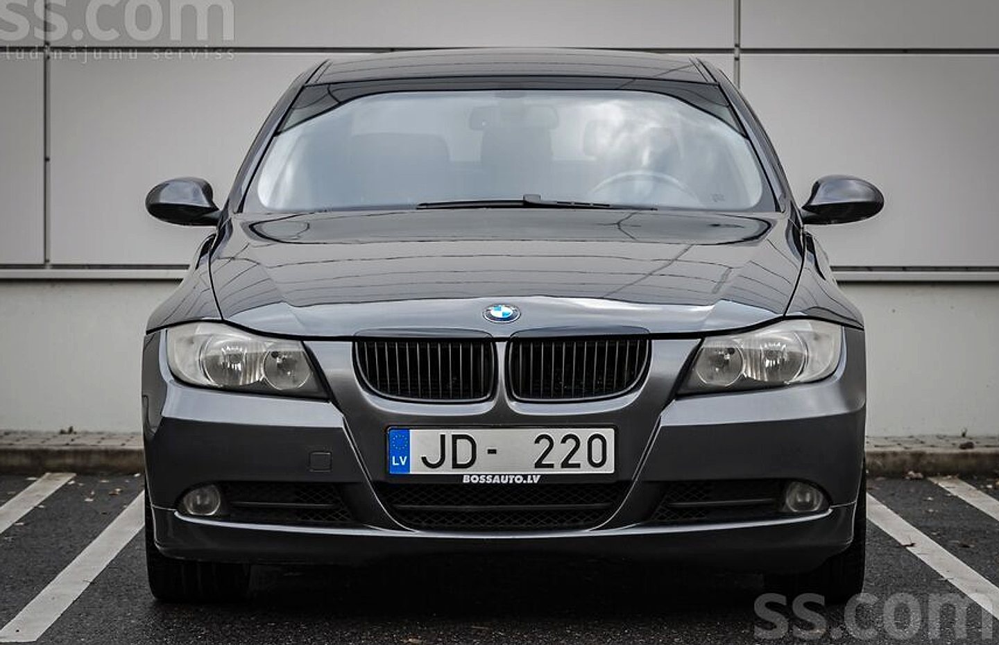 BMW 320 — foto 2