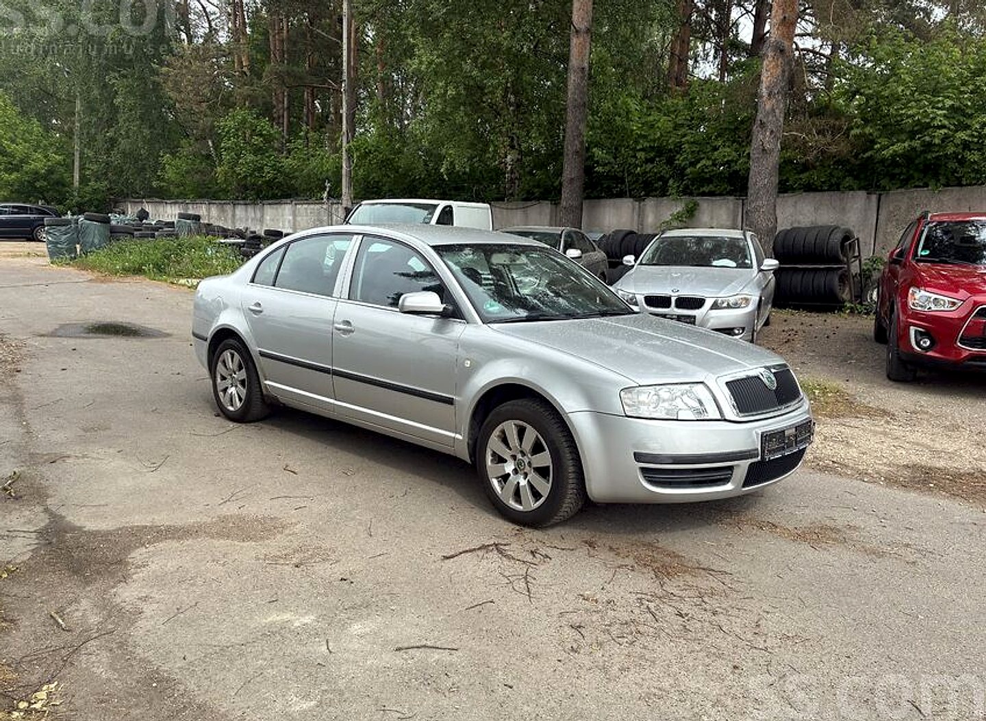 Škoda Superb — foto 2