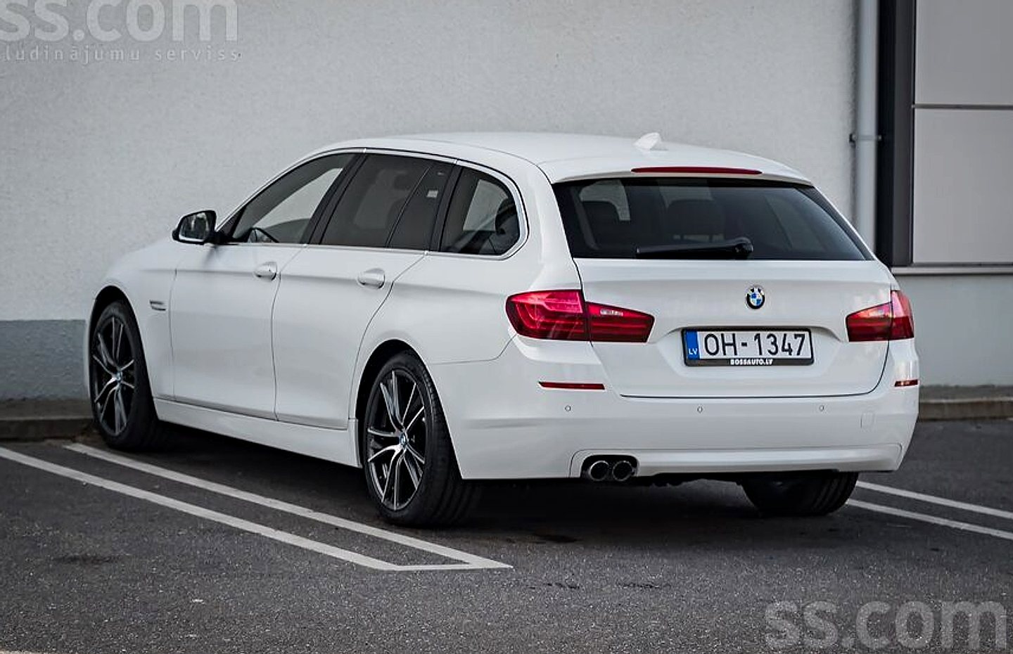 BMW 520 — foto 6
