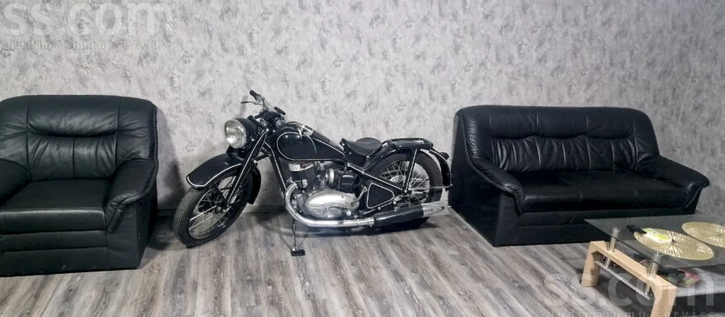 Iž 350, 1949. gads