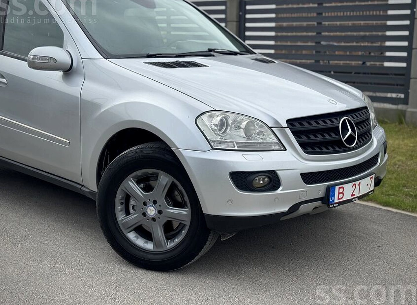Mercedes-Benz ML320 — foto 6