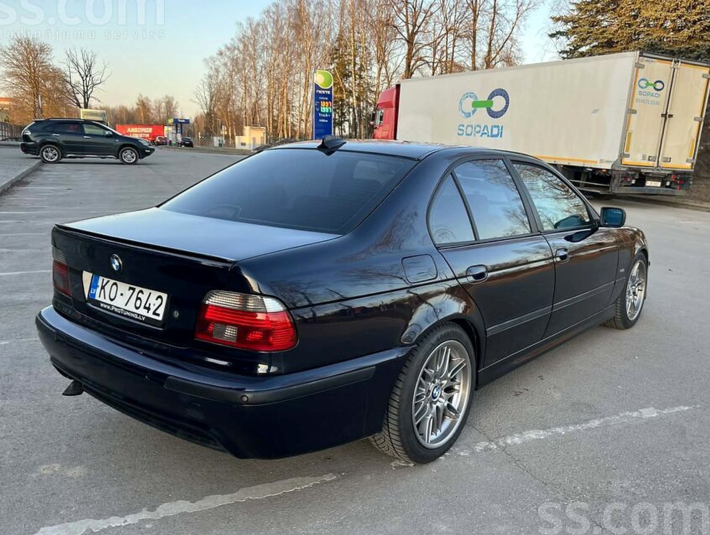 BMW 525 — foto 4