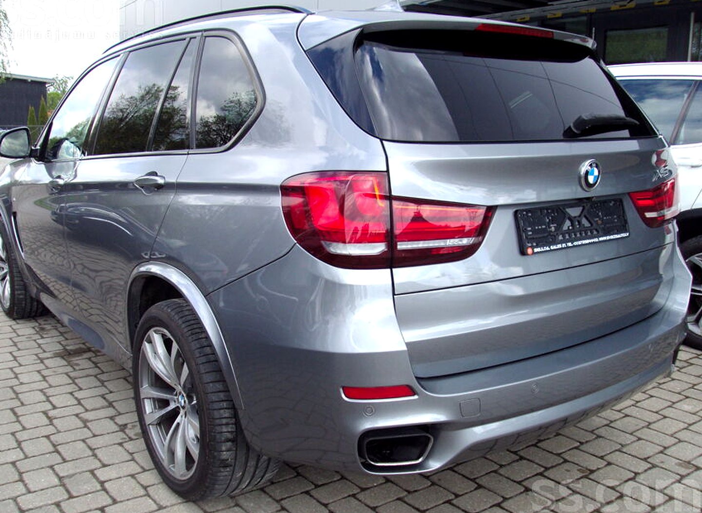 BMW X5 — foto 4