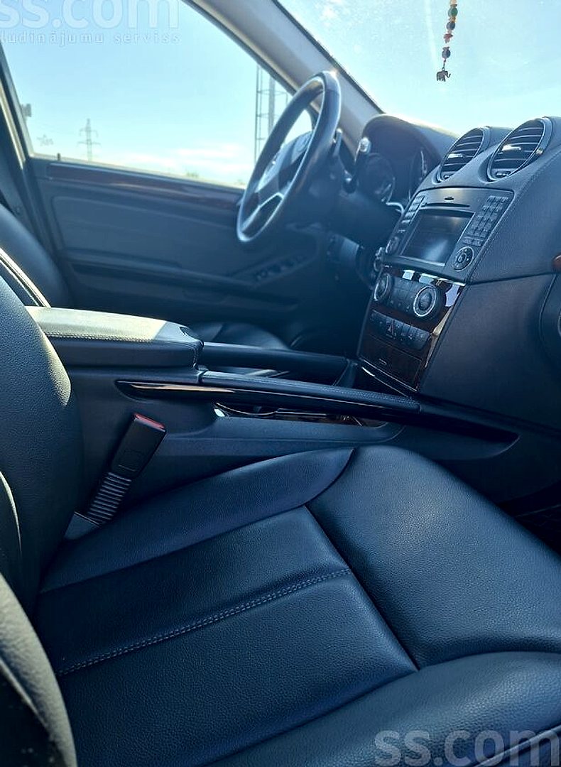 Mercedes-Benz GL450 — foto 6