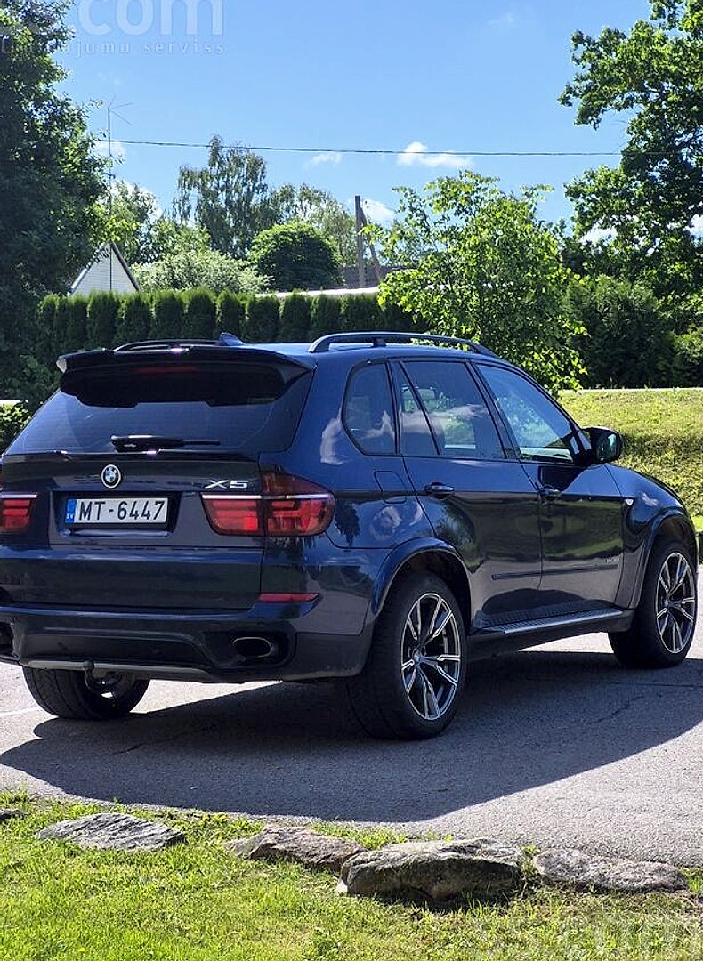 BMW X5 — foto 4