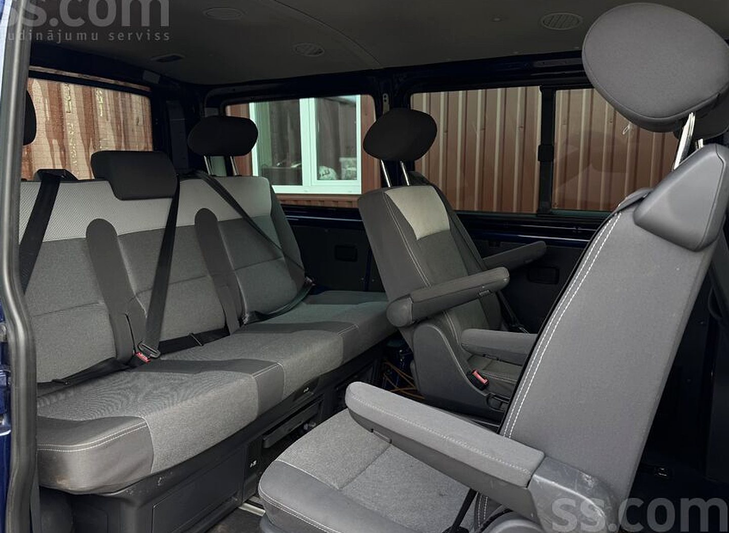 Volkswagen Multivan — foto 4