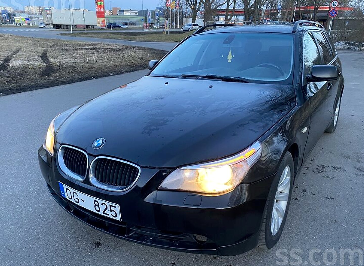 BMW 525 — foto 3