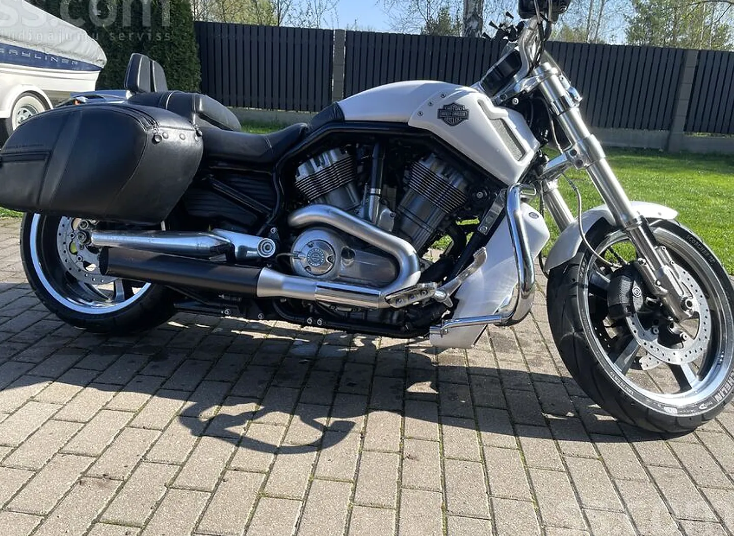 Harley-Davidson Vrscf, 2011. gads