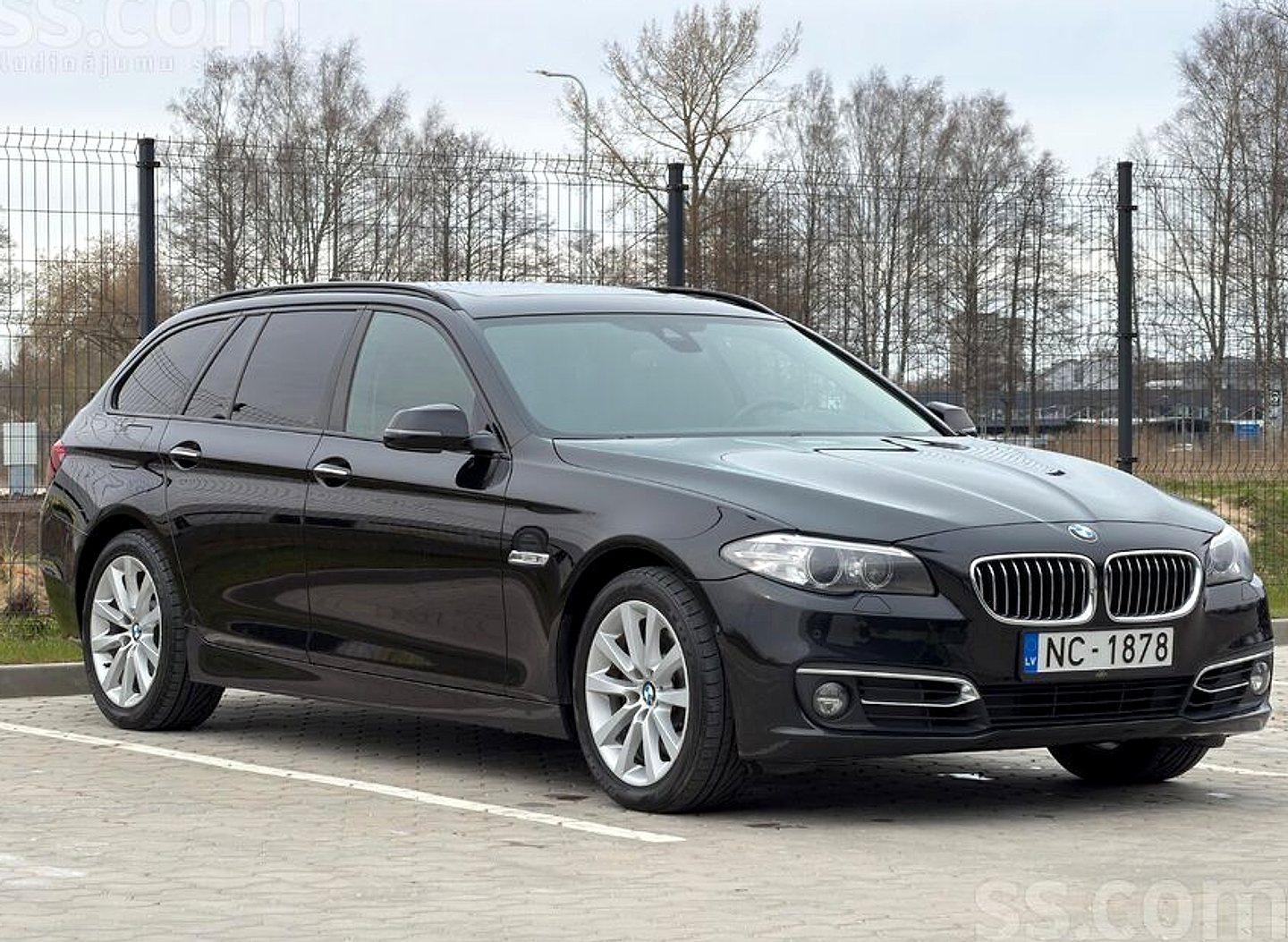 BMW 530 — foto 3
