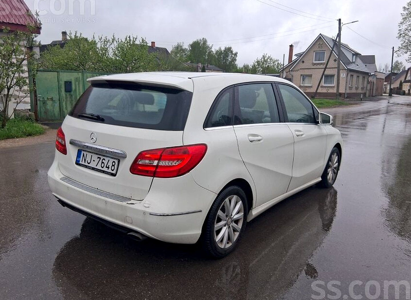 Mercedes-Benz B200 — foto 5