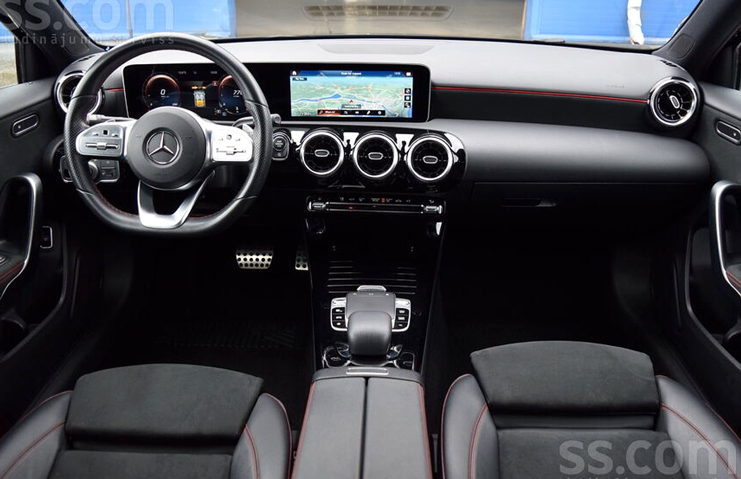 Mercedes-Benz A180 — foto 4