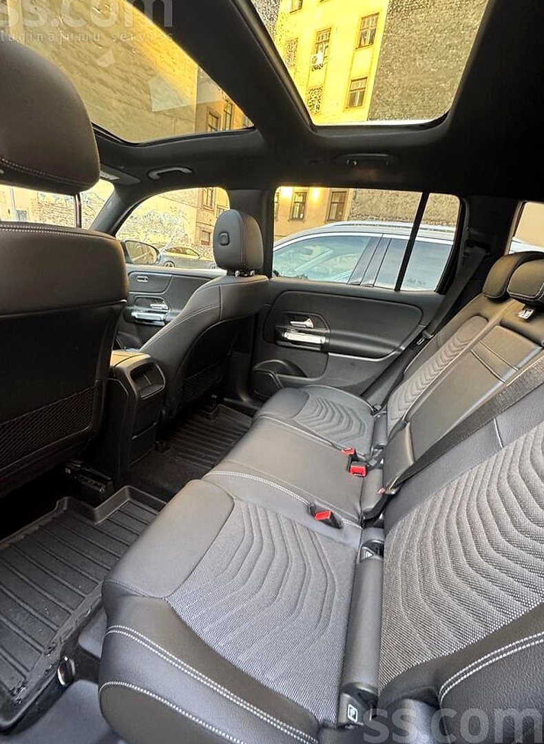 Mercedes-Benz GLB 200 — foto 5