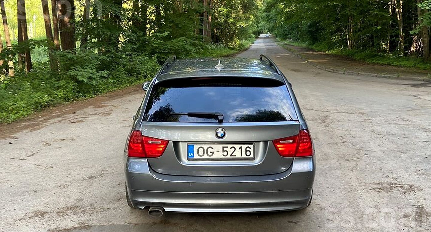 BMW 320 — foto 6