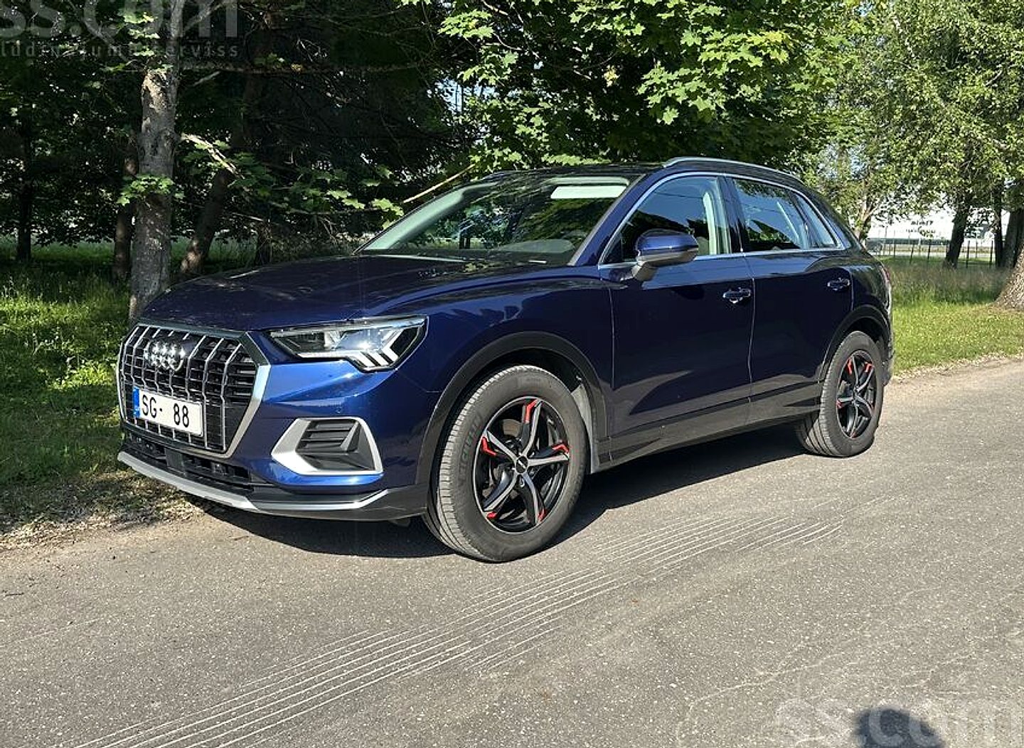 Audi Q3, 2021. gads