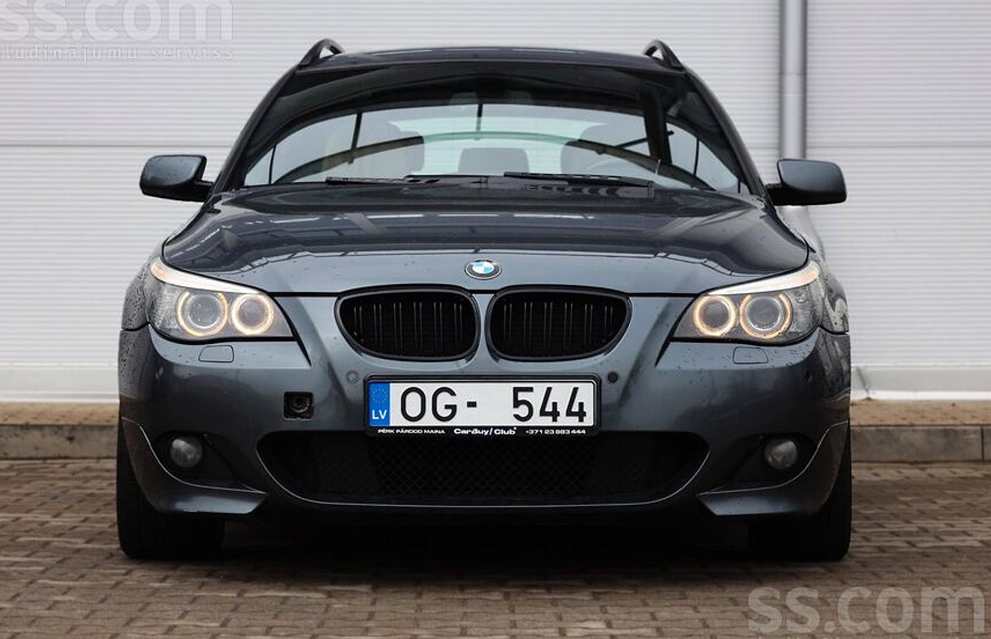 BMW 523 — foto 3