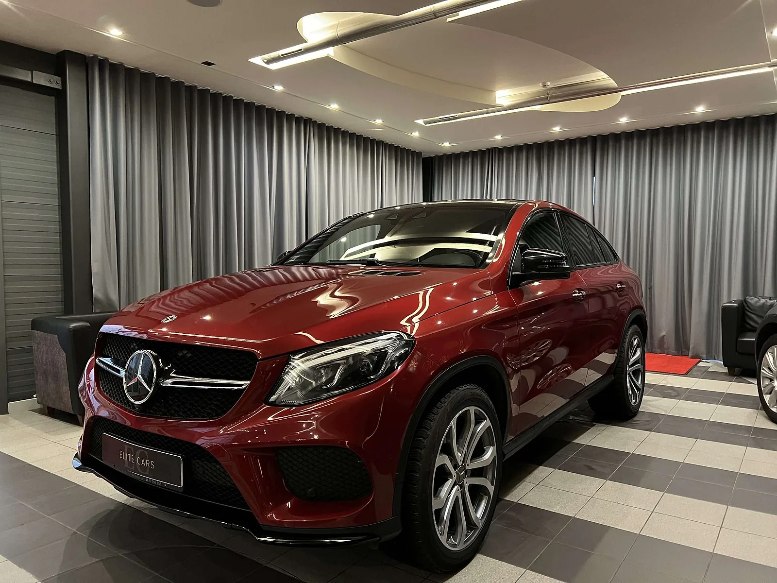 Mercedes-Benz GLE 350D AMG, 2018. gads