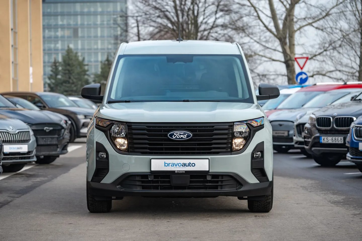 Ford TRANSIT COURIER — foto 2